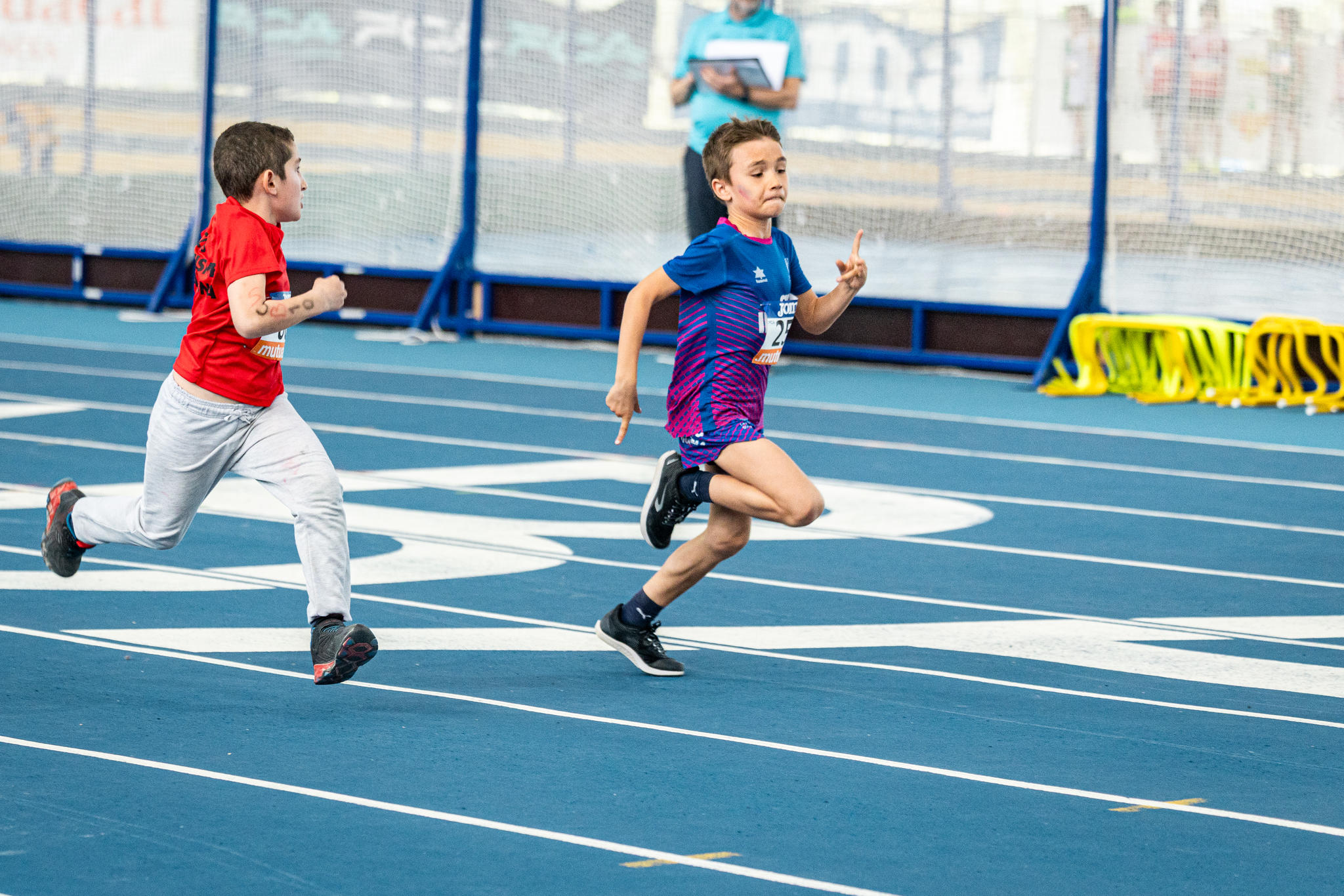 Club Atletisme Badalona - Escola